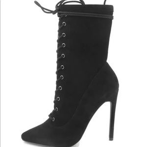 Steve Madden Satisfied Suede Lace Up Boot 7.5 New